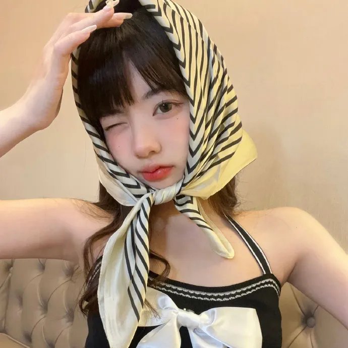 艳秘书